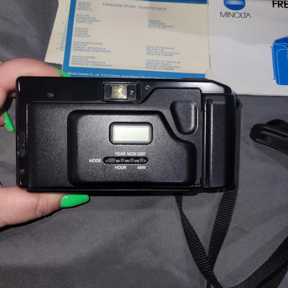 Minolta Freedom Dual AF 35mm Film Camera